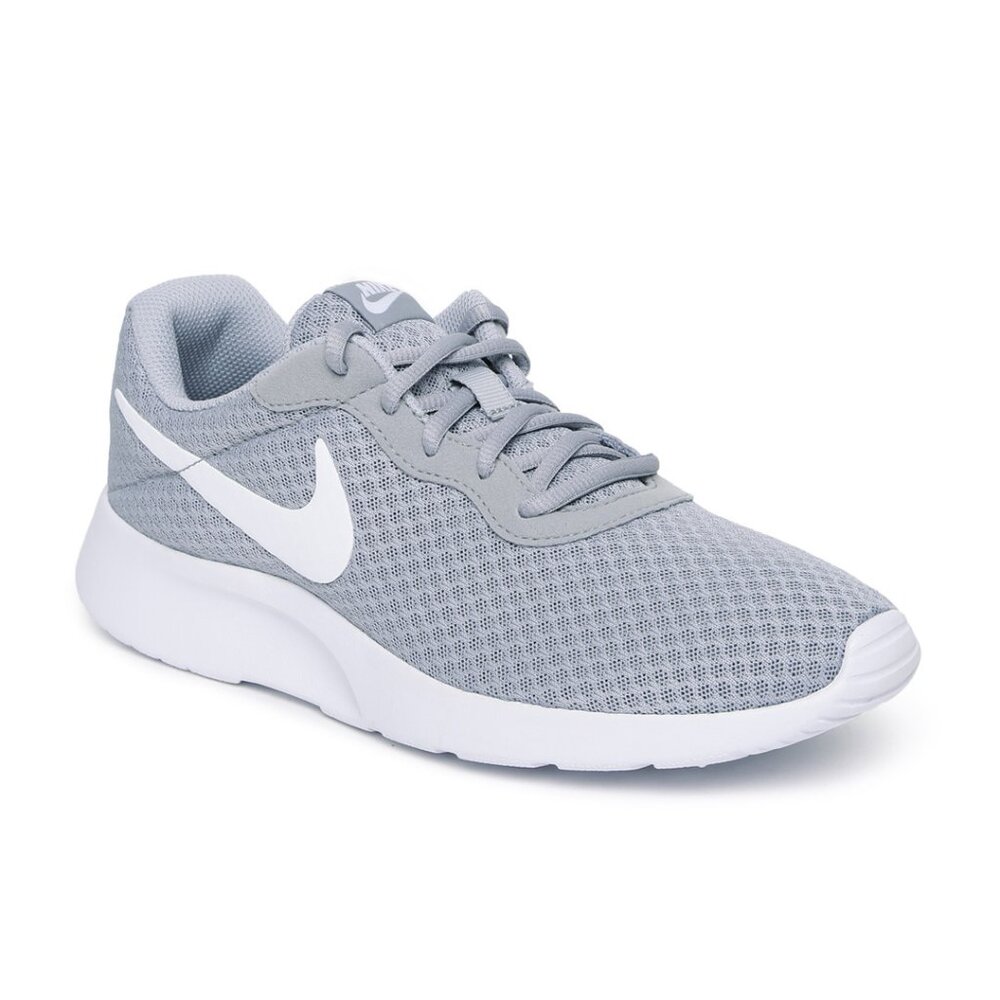 Nike Tanjun Women’s Sneakers | Grey & White | Size 8.5 | Gently Worn